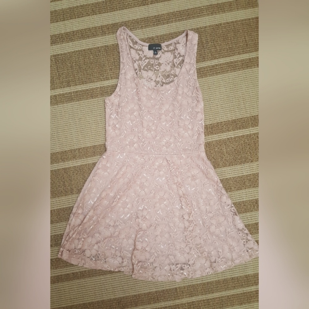 Aritzia Dilema sheer lace dress